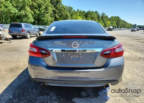 2017 Nissan Altima 2.5 from USA, damaged, VIN 1N4AL3AP4HC266338